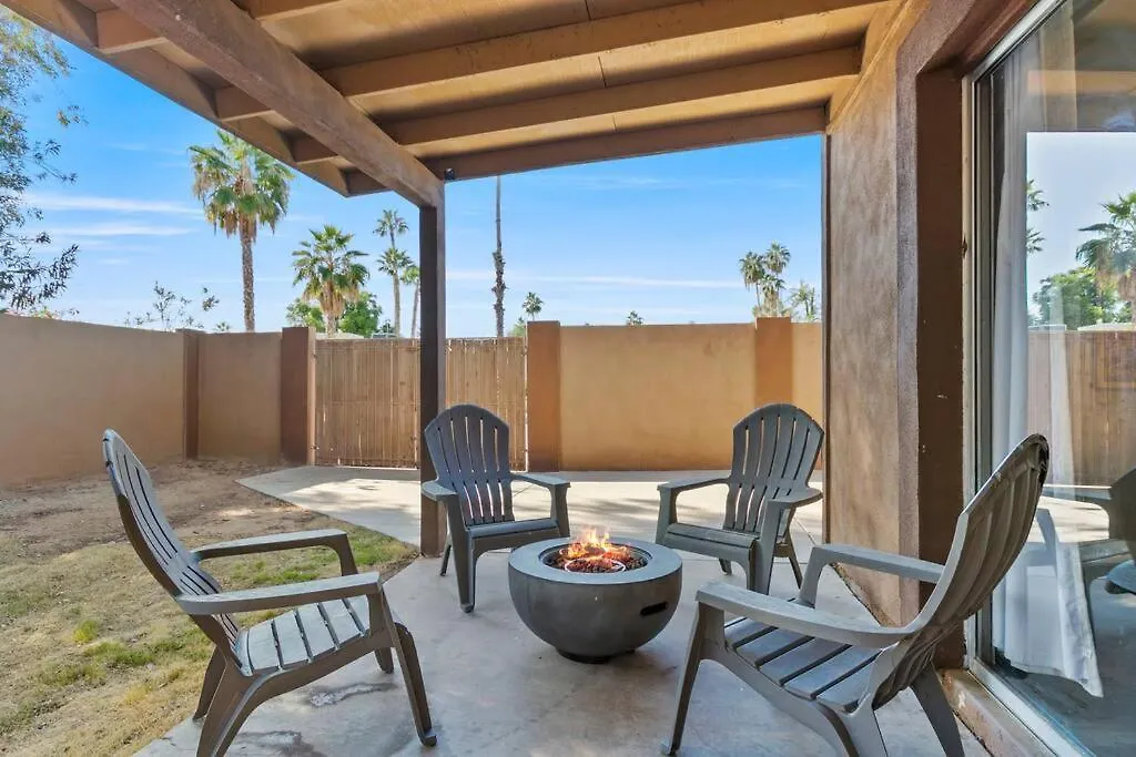 Phoenix Haven - 4Br - Sleeps 10- Fire Pit - Golf- Yard Games